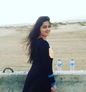 Samskruthy Shenoy Instagram - #MarubhoomiyileAana #doha #desert #memories #love #peace