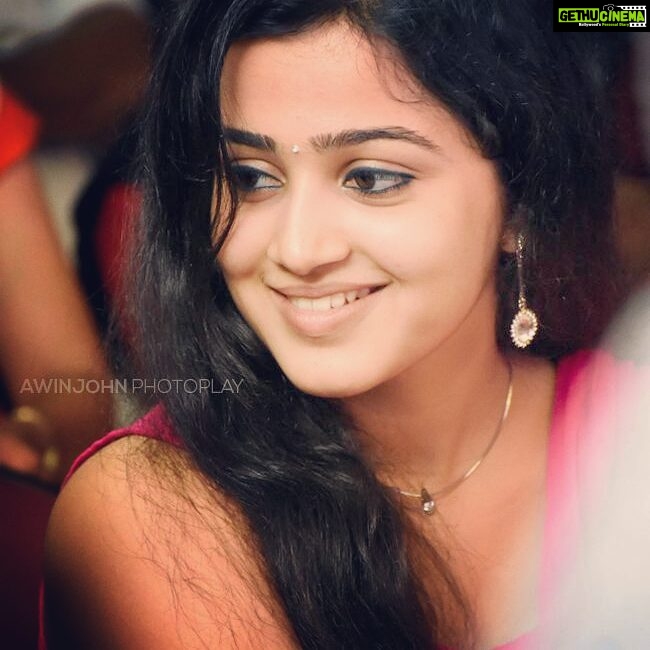 Samskruthy Shenoy Instagram - Thankyou all.. #100k likes 😘