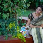 Samskruthy Shenoy Instagram – Tamil puthandu vazthukal 🙏🏻❤
Advance vishu wishes 🙏🏻❤
Makeup –
@beleza_studio_academy
@aswathi_sasidharan__ 
Hairstyle – @sudheer_sufi 
Costume & jewellery – @adorn_perumbavoor
Cam – @imagiophotography_official 
#vishu #vishu2023 #tamilnewyear #tamilnewyear2023 #keralagram #tamilputhandu #festivalseason #traditional Anjumana Devi Temple