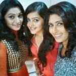 Samskruthy Shenoy Instagram - Dearos... Sreelakshmi and Aisha. #photoshoot #selfiemode #fun #talkative #girly #super #energetic #craziness #missingit #funkychunky Miss u guys....... 😘