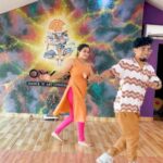 Samskruthy Shenoy Instagram – A random practice session of TUM TUM 😍 with @anu_omkara 💃 Posting coz of public request ❤ 
#tumtum #tumtuming #instareels #trendingsongs #practicevideo #danceiszindagi #danceislife