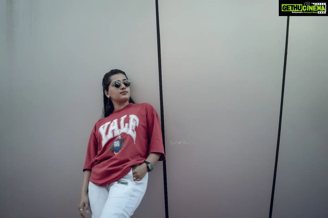 Samskruthy Shenoy Instagram - Yale-ian is here 😜 PC - @sujithmscenic MUA - @rashmi_krishnakripa Concept & credits - @anu_omkara Science & Technology Park Kalamassery