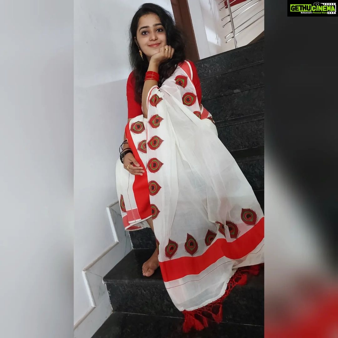 Samskruthy Shenoy Instagram - 🪷Happy Onam🪷 Set mundu - @ekatva.co PC- @govindraj70