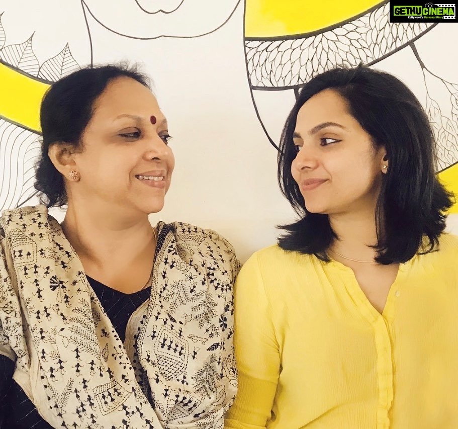 Samvrutha Sunil Instagram - Happy Birthday Amma! ♥️