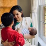 Samvrutha Sunil Instagram - In quarantine since more than a month now, but I don’t have time for anything because my hands are full! Thankful for being privileged enough to spend this tough time together with my family. To all those who asked me if we are safe, yes we are for now. Hoping and praying that things get back to normal soon. #staysafe #stayhome #mybabies #rudrasfirstvishu #blessed ♥️ Charlotte, North Carolina