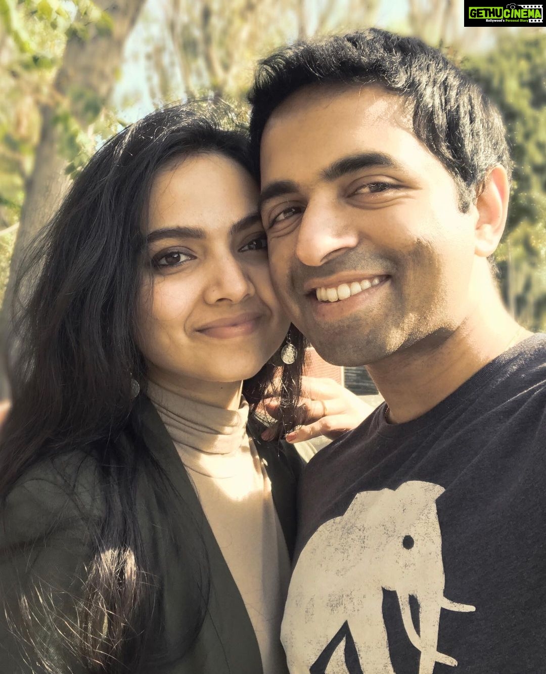 Samvrutha Sunil Instagram - 7 years of togetherness and many more to come! ♥️#anniversary #cantbelieveitsbeen7years #thankyouforallthewishes Charlotte, North Carolina