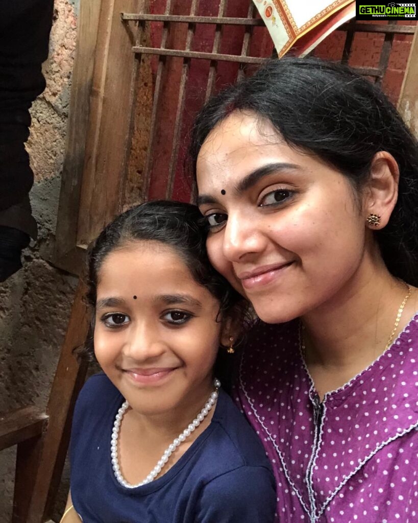 Samvrutha Sunil Instagram - Geetha and Achu thanking each and everyone of you for the overwhelming response to #sathyamparanjavishvasikkuvo? #blessed #humbled #happy #gratitude #thankyouforbeingthere #thankyouforunderstandinggeetha♥️