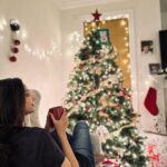 Samvrutha Sunil Instagram - Entertaining kids, managing tantrums, making cookies for Santa, making hot chocolate multiple times a day, putting them to sleep, wrapping up the gifts and writing notes from Santa! Phew! It’s the most wonderful (busy) time of the year indeed! But it’s all worth it when I see their faces in the morning, gleaming with happiness! Merry Christmas, everyone! ♥️