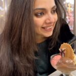 Samvrutha Sunil Instagram - Only one goal - Eat gelato everyday! 💁🏻‍♀️ Italy