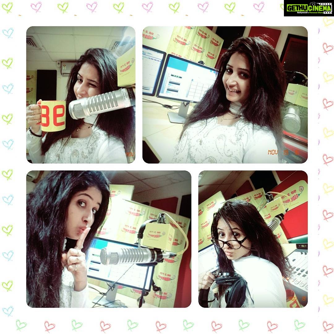 Sana Amin Sheikh Instagram - Coolest Job Ever.. Recording Time.. 19.11.16
