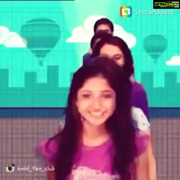 Sana Amin Sheikh Instagram - Thank u for posting this.. #KyaMastHaiLife #Disney #FirstShow #TitleTrack @battatawada @shaheernsheikh