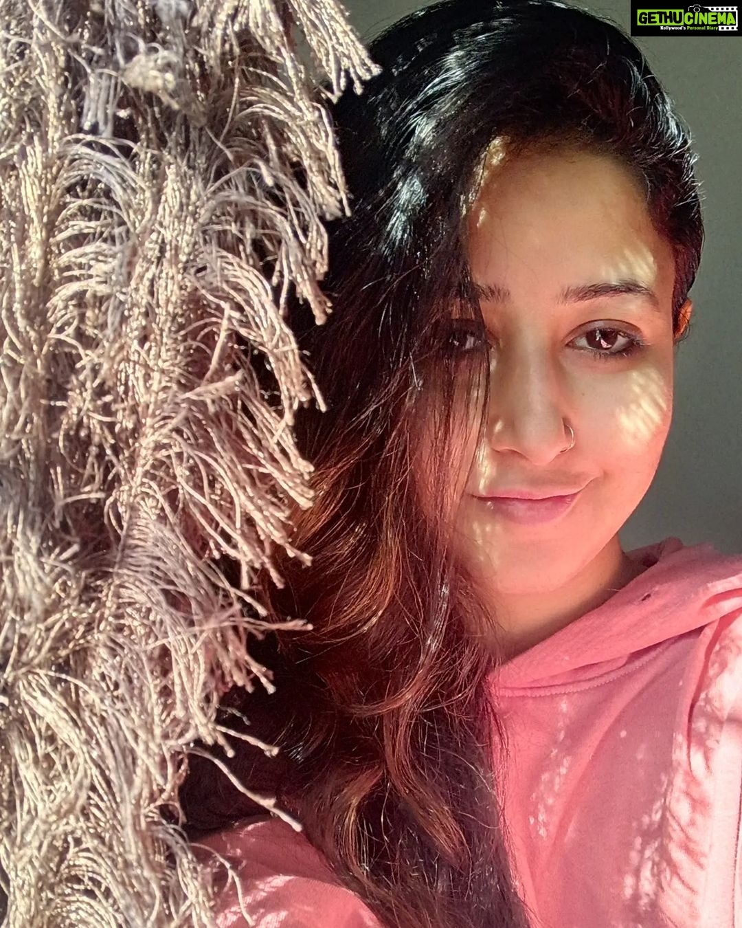 Sana Amin Sheikh Instagram - Hi.. ! 🌻