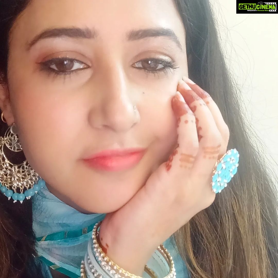 Sana Amin Sheikh Instagram - Eid 2023 💙