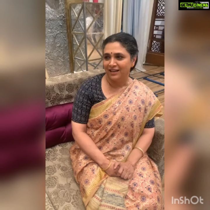 Sana Amin Sheikh Instagram - My first wrap up post (for kuch rang.. ) HAS to be with her.. - Supriya Ji.. the sweeeetest.. 🌸 Wish i would have got more time to spend with u on sets.. Such a lovely Lady you are ma'am.. ! @supriyapilgaonkar Ek leo ko doosra leo hee pehchaan sakta hai ðŸ¤ðŸ˜˜ðŸ˜› Kahin na kahin.. kabhi na kabhi milenge zaroor.. ! #krpkab #krpkab3 #sanjana #sanasheikh #sanaaminsheikh #sas #supriyapilgaonkar #supriya ji #kuchrangpyarkeaisebhi #sonytv #@sonytvofficial @beyonddreamsofficial Mumbai, Maharashtra