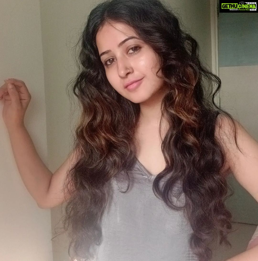 Sana Amin Sheikh Instagram - Ting "Tong" ✔️