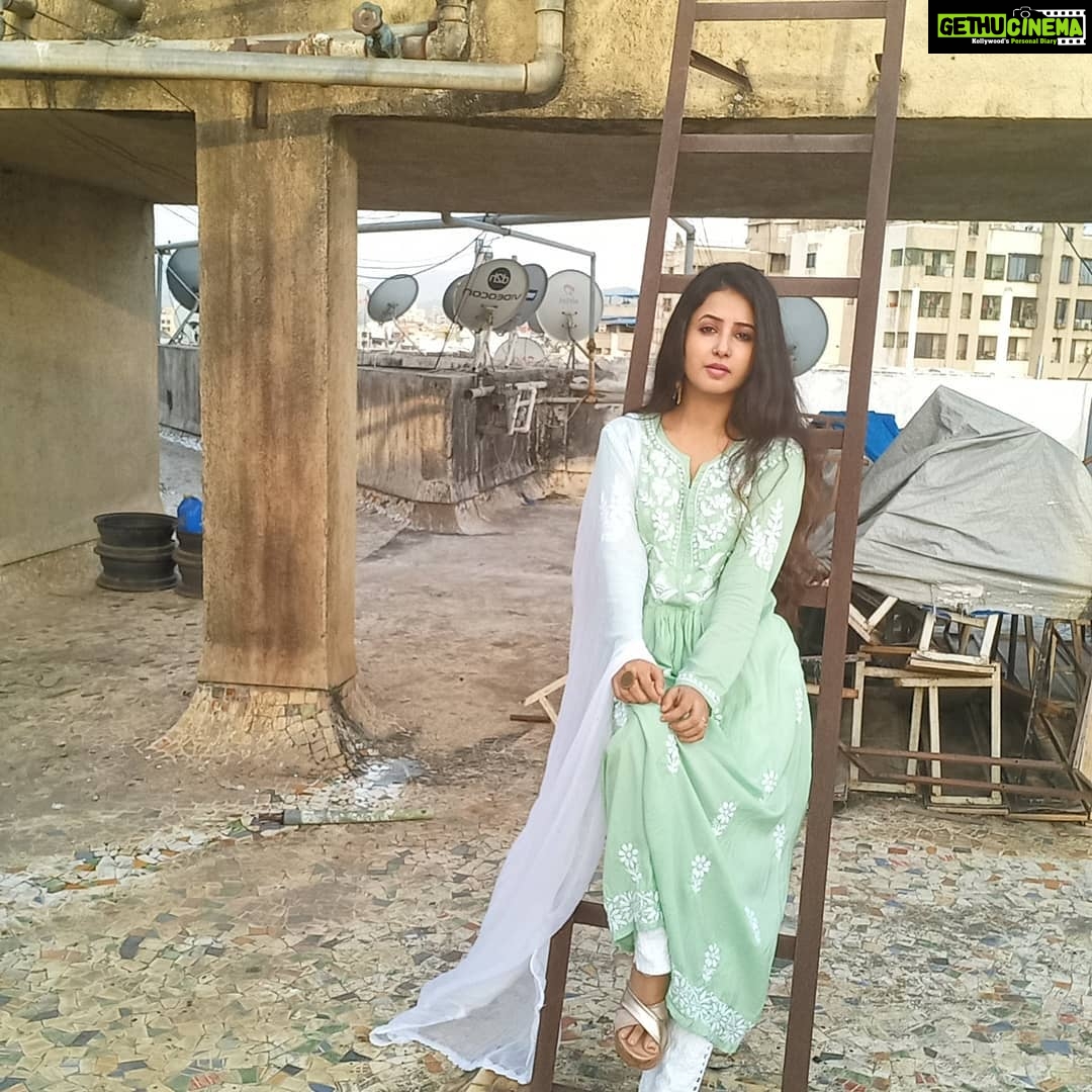Sana Amin Sheikh Instagram - Minty 💚 LOVE FOR LUCKNOWIS !!! Kurta, White Cotton Chikankari Pants and White Baadla Chiffon Dupatta. Earrings: @sataara19 22.5.2021 #collaboration #sanaaminsheikh #chikankari #lucknowi #lucknow #mumbai #sataara #madeinindia Mumbai, Maharashtra