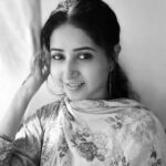 Sana Amin Sheikh Instagram -