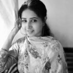 Sana Amin Sheikh Instagram -