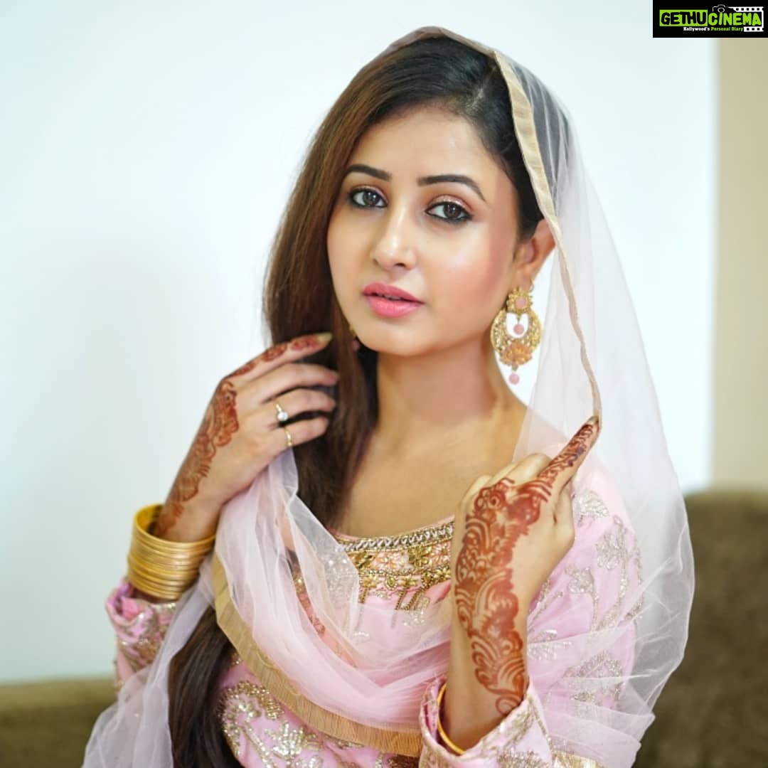 Sana Amin Sheikh Instagram - Picture Courtesy : @team_aspiring