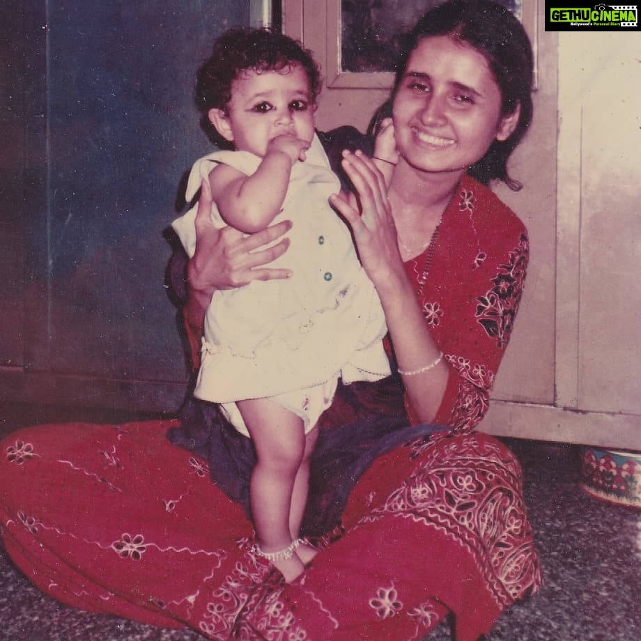 Sana Amin Sheikh Instagram - Meri Maa! ❤