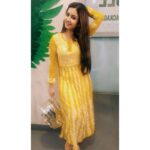 Sana Amin Sheikh Instagram - #Yellow #YellowKurti #Lucknowi #TravelDiaries March 2019
