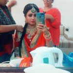 Sana Amin Sheikh Instagram - #PerfectPati #sanaaminsheikh #andtv #&tv #payal #makeuproom #shootlife #dulhan #punjabibride #punjabidulhan #punjabikudi #toomanyhashtags #iDontknowWhatAllToTag #stillLearning #MatlabKuchBhi 😊🙄 12/1/2019