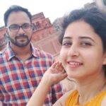 Sana Amin Sheikh Instagram - #HAPPYfaces #Lucknow #clocktower #badaimambara #DOP #ACTOR @piyushputy 21/9/2018 Clock Tower,Lucknow