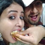 Sana Amin Sheikh Instagram - Haha... To many commenting that it's his left hand... Look, pictures flip when I click in my Fone...
