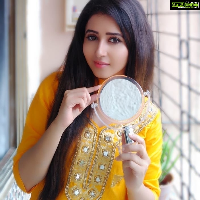 Sana Amin Sheikh Instagram - Gifts by @makeupby_nehadil Thank-You. #Collaboration #collabs 10/6/2018