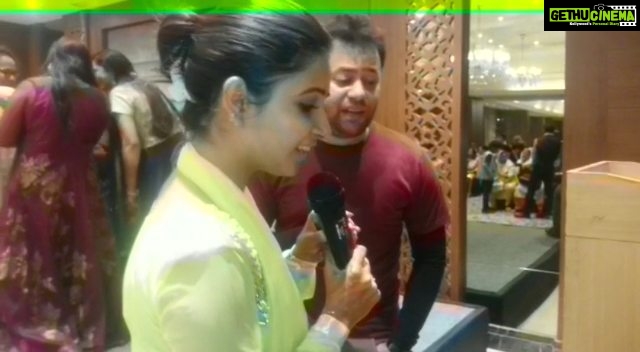 Sana Amin Sheikh Instagram - #NeeleNeeleAmbarPar #Karaoke #BollywoodKaraoke #Cousinswedding #Family #Khandaan #AshrafiyaKhandaan #Ahmedabad #IndianWedding #IndianWeddings 29.1.18