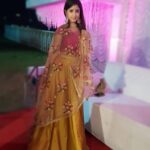 Sana Amin Sheikh Instagram - Thank you Rockstars @thedrapelife for dressing me up.. Devanshi and ﹰHetal you girls are so Creative.. i Loved this.. Follow them for some beautiful Sarees and indian wear... Jewellery by #Sakwant #junaidKiShadi @junaid_khan_the_leader #Ahmedabad #RiverFront #IndianWeddings #IndianWedding #Shadi #GharKiShadi #Memories 31.2.2018