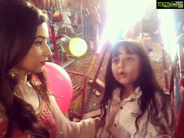 Sana Amin Sheikh Instagram - More fun on set .. #mela # #Bhootu