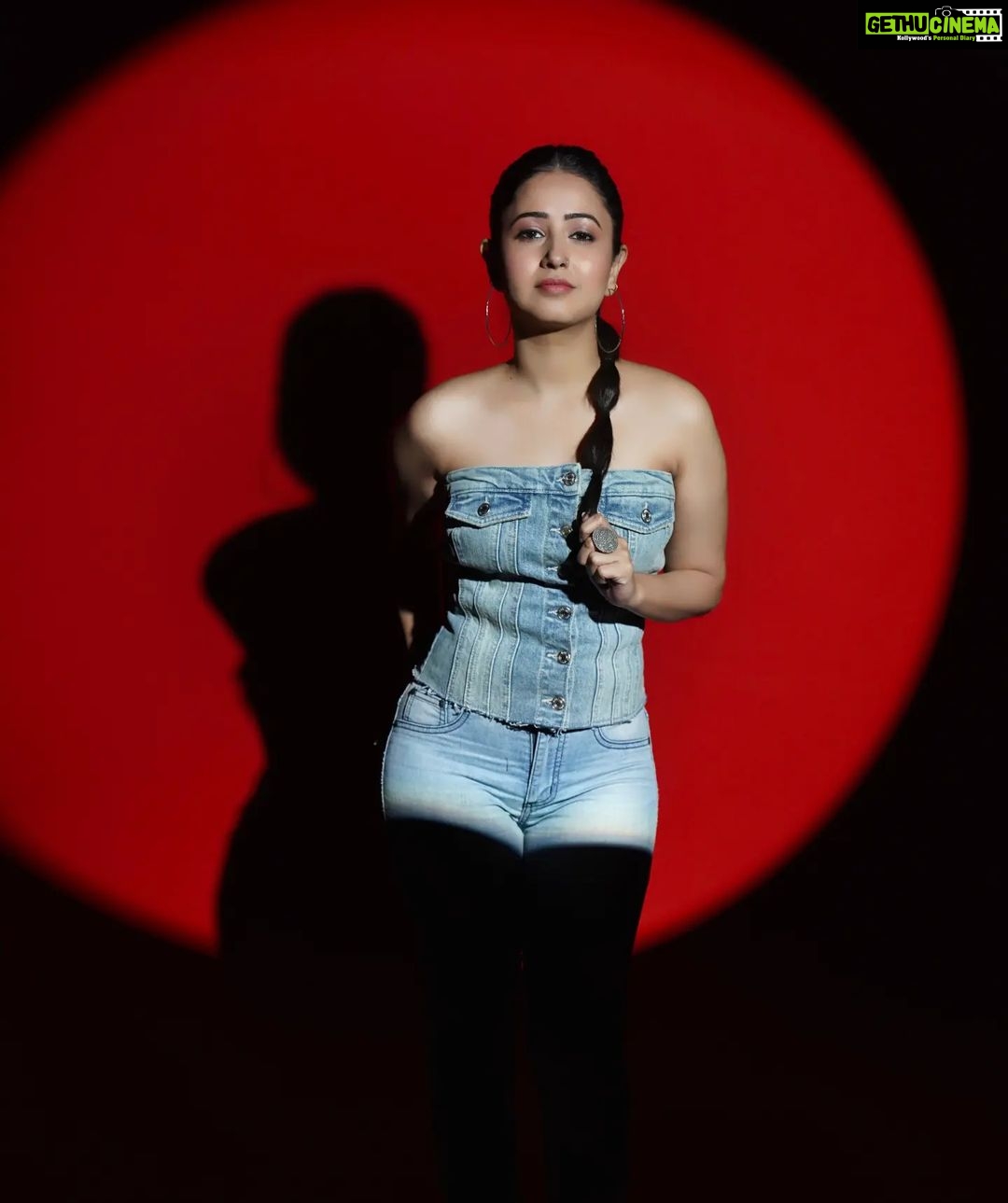 Sana Amin Sheikh Instagram - Shot by: @rishishahhhhhh @hair&makeup: @mehekshah.mua 🥰2023