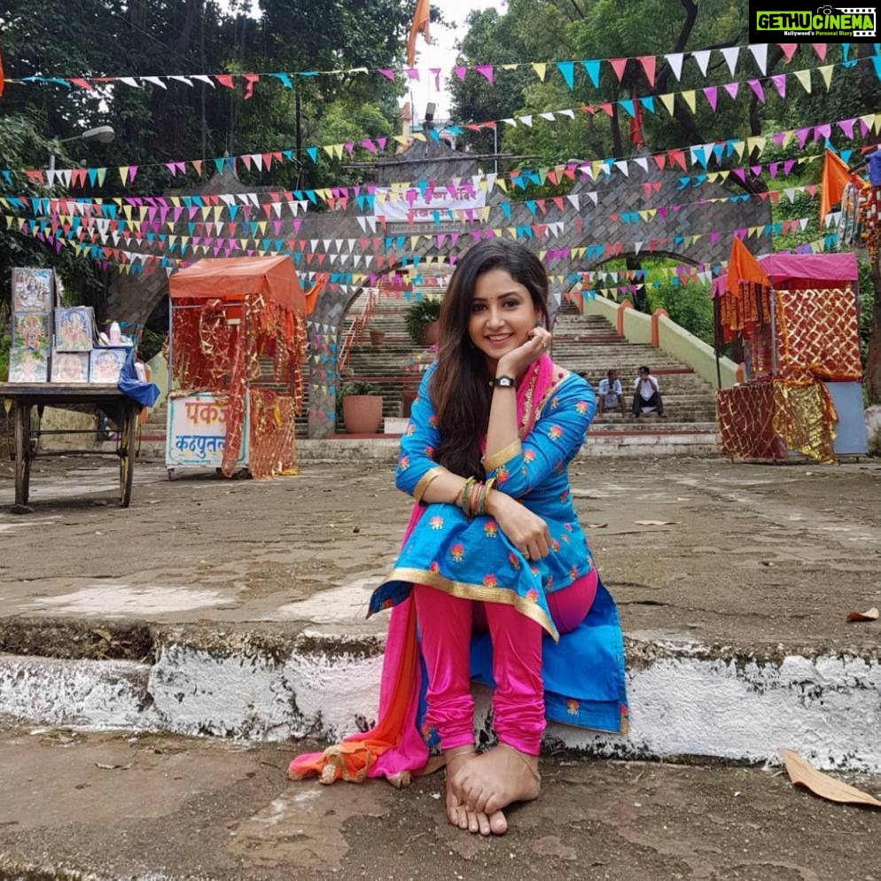 Sana Amin Sheikh Instagram - Love this Blue Suit.. ♡