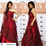 Sana Amin Sheikh Instagram - ♡ #Repost @kalkifashion (@get_repost) ・・・ The super favourite actress @sanaaminsheikh at the day 1 of our KALKI Bride & Baraat Collection Launch 2017/18! It's day 2 today! Come over to the Santacruz store and experience bridal & wedding fashion like never before ♥️See you there! . . #kalkifashion #fashion #wedding #weddingday #instawedding #indianweddings #wedding #happiness #instalove #instafashion #indianactress #actress #sanaaminsheikh #actresslife #fashiondesigner #designer #couture #television #brideandbaraat2017 #weddingshopping #couture #weddingcouture #bride #indianbride #receptiondress