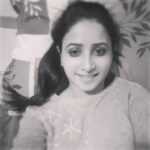Sana Amin Sheikh Instagram - Long day at work..mumbai traffic is getting worse day by day.. Good Night.. shabbkhair.. dua mein yaad..!!
