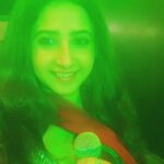 Sana Amin Sheikh Instagram - #SonuNigamLiveInConcert #Datia #MadhyaPradesh #MeAnchoring #SonuNigam #MeenalJain #SanaAminSheikh I am managed by @slashproductions 15.3.17