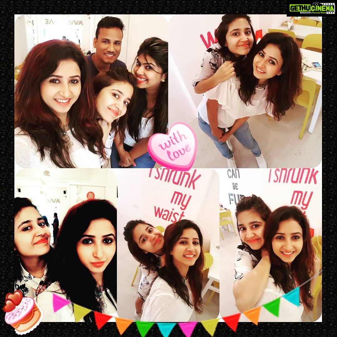Sana Amin Sheikh Instagram - I've used the Juno filter.. hehe.. #PunIntended..