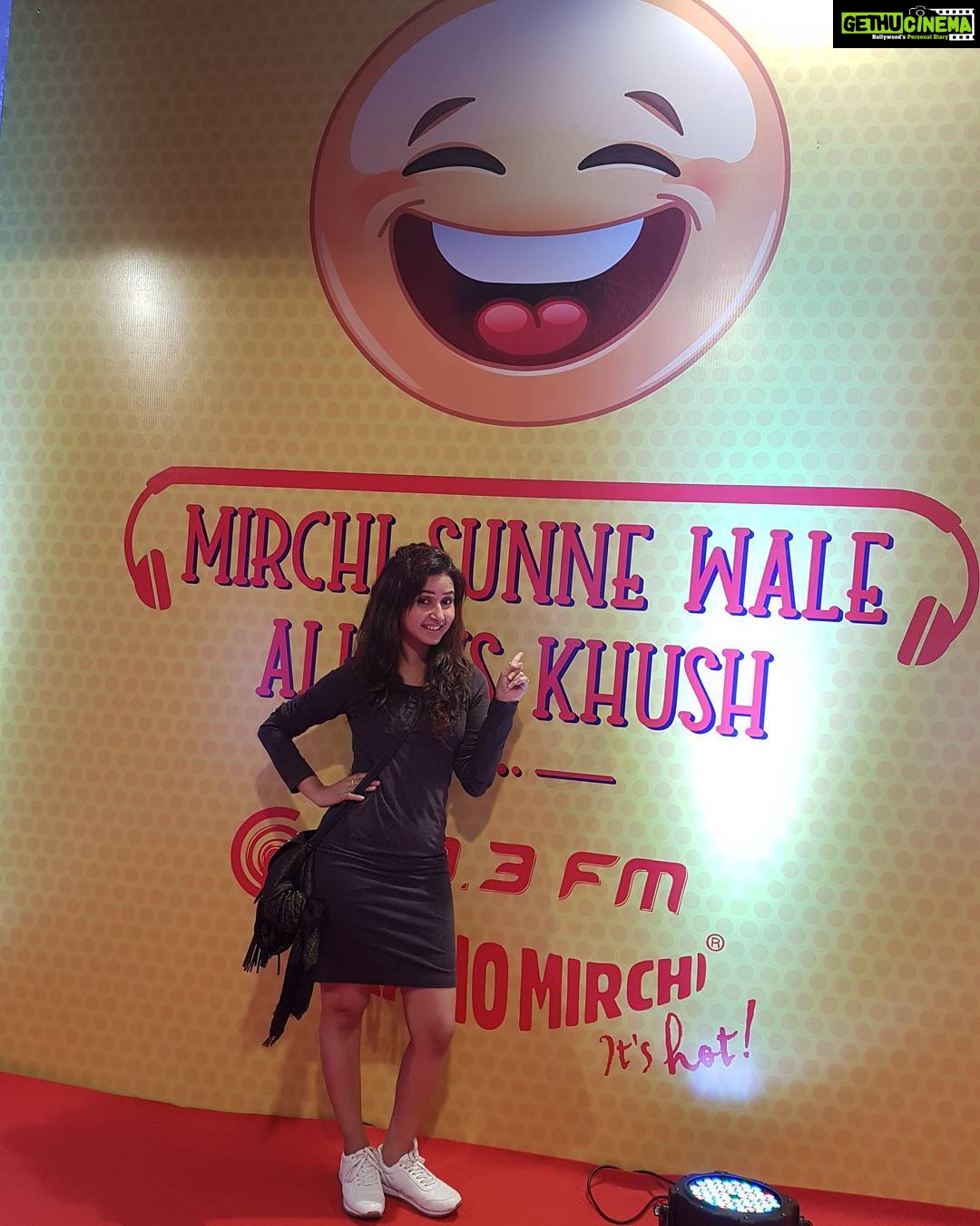 Sana Amin Sheikh Instagram - Mirchi Music Awards ♡ 2017 18.2.17