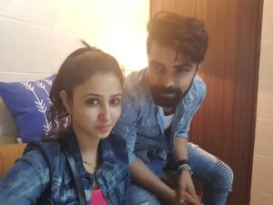 Sana Amin Sheikh Instagram - LIVE in 5 mins...on Twitter ----> @optimistixmedia >@shravanteddy >@sanashiekh The above handles are our Twitter names.. Insta- @shravan.reddy.7