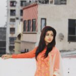 Sana Amin Sheikh Instagram – Cousin’s #Nikaah #Surat 
Tasveer Kheenchi: @beingirfan7737 
#Terrace 
#SmallCityLove ♡