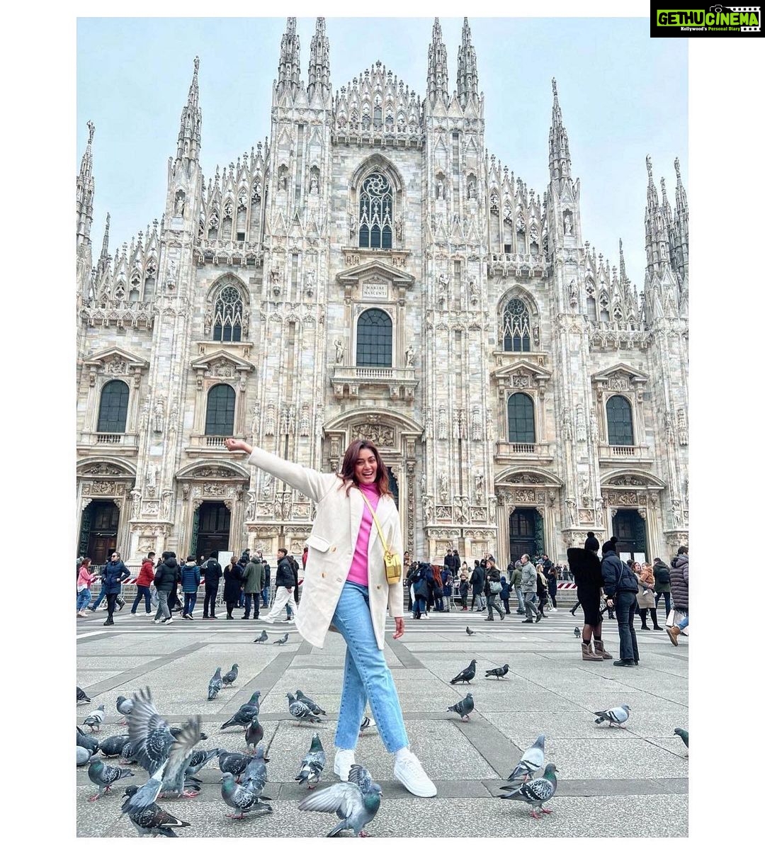 Sana Makbul Instagram - Duomo di Milano - Milan Cathedral