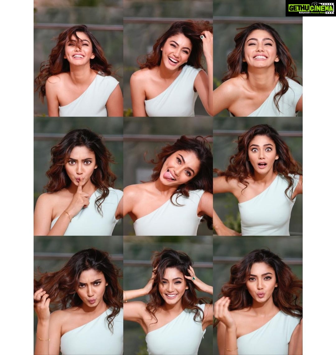 Sana Makbul Instagram - Ohh yeah call me Moody 🤭