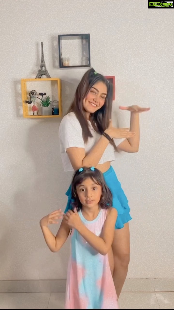 Sana Makbul Instagram - We are crazy 😝 Watch till the end 🤣🤪