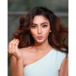 Sana Makbul Instagram - Crazy , stupid & always laughing 🥰🐣