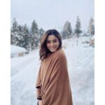 Sana Makbul Instagram - Positive vibes & Negative temperature ⛄️❄️ Gulmarg, Kashmir