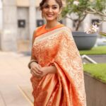 Sana Makbul Instagram – Orange glow 🍊
