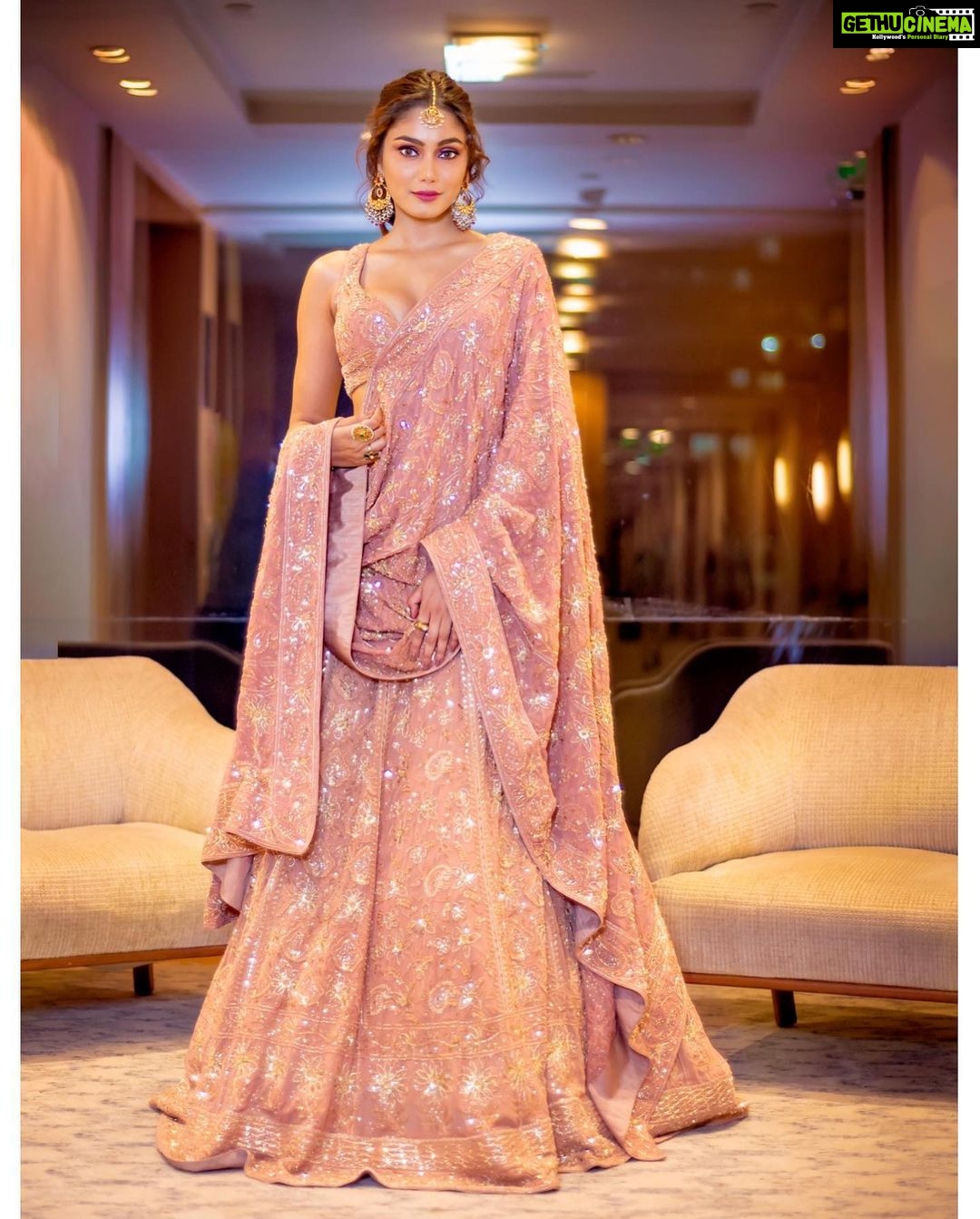 Sana Makbul - 117.8K Likes - Most Liked Instagram Photos