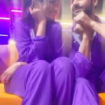Sana Makbul Instagram - Just another version or blooper 🤪 As @vishalsingh713 said we are out of sync🙄 Do you guys think so ? Comments below 👇🏼 and a surprise entry choreographing us @bharti.laughterqueen #Reels#trending#reelkarofeelkaro