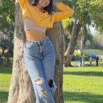 Sana Makbul Instagram - Call me obsessed #withmycaptions But is just A stroll in the park 🦋 #slefcaretips #Reels#reelkarofeelkaro#trending#justloveyourself#youarethebest